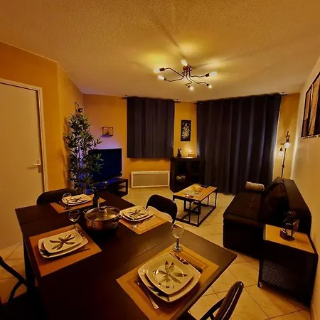 L'ecrin Urbain Centre Ville-parking Gratuit * モンペリエ